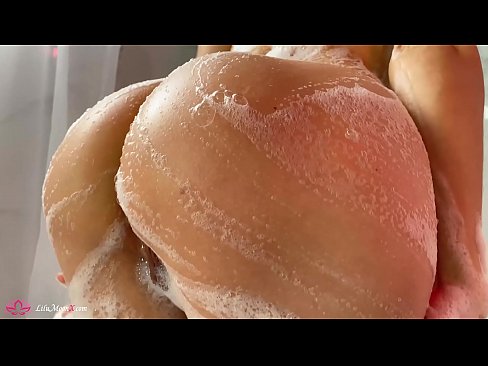 ❤️ سبزه با ارتعاش گربه خودارضایی می کند تا ارگاسم شدید در دوش گرفتن ️ پورنو در fa.high-pass.ru